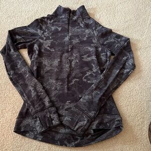 Lululemon long sleeve half zip
